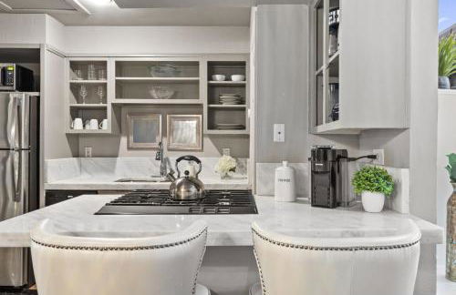 Modern 2BR Dallas Loft w Private Outdoor Terrace - Foto 14