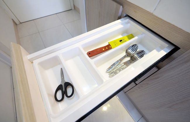 Minimalist Studio Room at The Springlake Apartment Sumarecon Bekasi - Photo 15