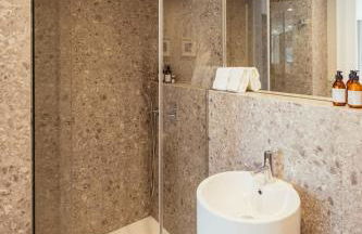 As Vizinhas Boutique Apartments - Photo 11