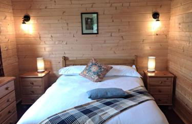 Cobblehouse Country Cabins no TRADE WORKERS - Foto 6