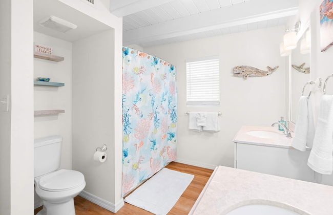 Seabreeze Cove Waterfront Gem 38 Foot Dock Cabana Club - Foto 58