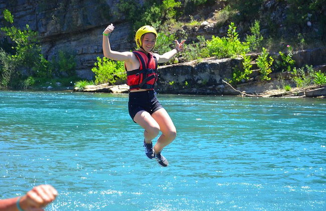 "Seite: Wildwasser-Rafting-Spaß im Koprulu Canyon" - Foto 4