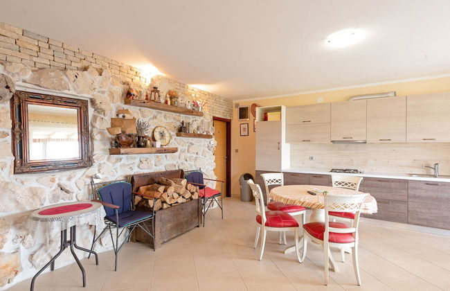 Modern Holiday Home in Mandre With Barbeque - Foto 24