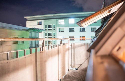 Loft mit Balkon im Historischen Altbau am Marktplatz - 75qm, DisneyPlus, 300mbs Internet - Foto 16