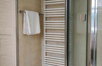 Luxury 5 Star apartments, Parking, Garden, near Metro Stations 10-15mins to London - Foto 28