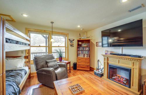 Waterfront Watauga Lake Home w/ Private Dock! - Photo 21