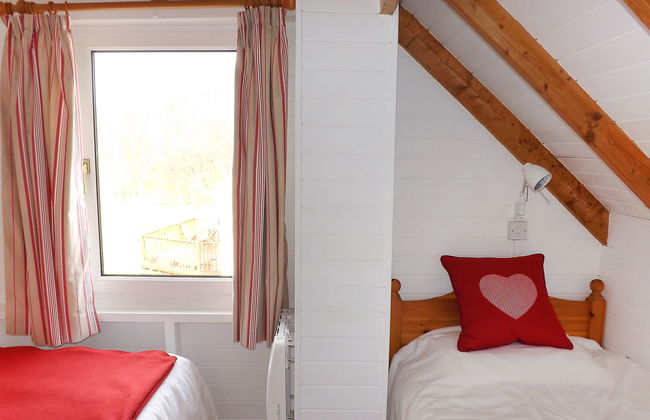 2 bedroom House in Isle with garden and terrace - Photo 11