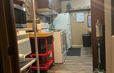 Country Cottage Love Nest Lake Cumberland KING BED - Foto 15