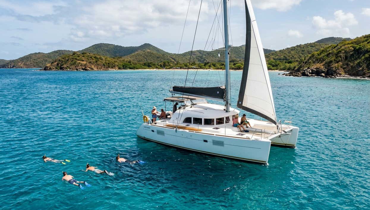Excursión a la isla Culebra en catamarán - Foto 2