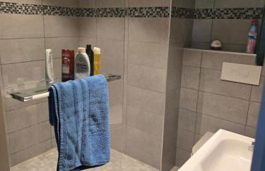 Studio in a townhouse - Foto 13