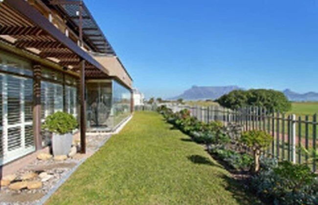 Luxury Vacation Villa - Photo 21