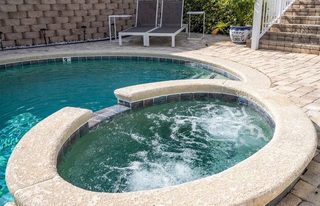 7516 Luxury Home 5BD Perfect for Your Family - Foto 57