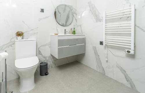 Villa with private Pool and Garden - Foto 5