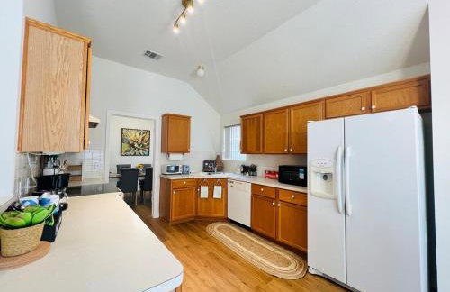 3BR-2 BA Cozy Hub Katy - Close to Cypress - Foto 30