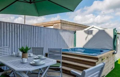 The Cosy Haven - Photo 1