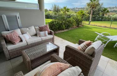 Luxury La Cala Golf Retreat with terrace & pool - Foto 1