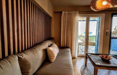 Elements- Wood & Earth Apartment by Hostandros - Foto 5