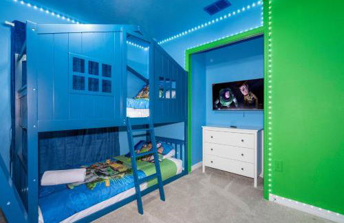 Brand New! Windsor Island 5BR Cozy Home Wpool/spa - Foto 131