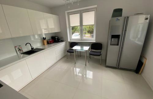 White House Izabelin Family SPA House near Warsaw - Foto 43