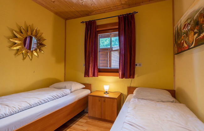 4 bedroom House in Brunssum with terrace - Photo 5