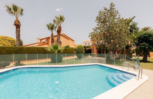 Charming brand-new loft with garden and pool - Foto 10