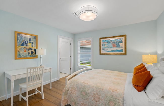 Rovigo Vacation Rental: Spacious Retreat with Panoramic Lake Views in Kings Lake. 4-BR, 4-Bathroom Home with Private Pool, just 3.4 Miles from the Vibrant Fifth Avenue South and Naples Attractions - Foto 4