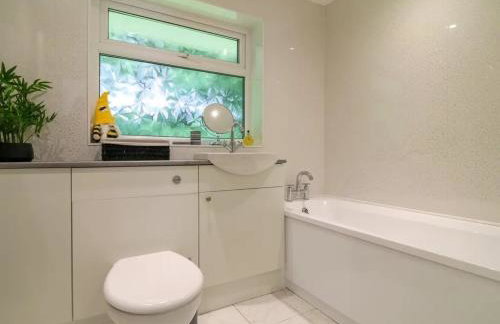 Beekeepers Cottage - Photo 14