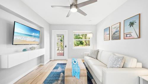 Siesta Key, Heated Pool, Dock on Lagoon, Turtle Beach 1 mile and Crescent Beach 2 miles, 1bdr - Foto 5