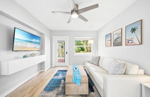 Siesta Key, Heated Pool, Dock on Lagoon, Turtle Beach 1 mile and Crescent Beach 2 miles, 1bdr - Foto 5