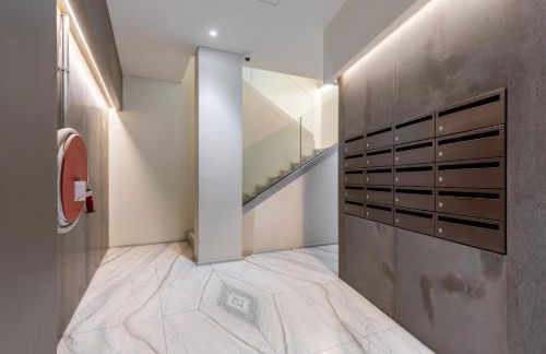 Hostdomus - Lagrange Luxury Apartment - Photo 47