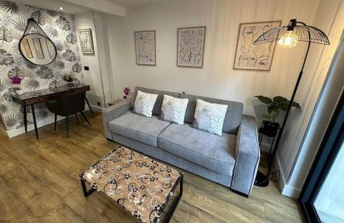 Le Briand Appartement 4étoiles Nancy Thermal Cosy avec Terrasse Wifi - Foto 21