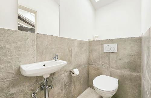 Tolstov Apartments - 3 , 4 and 5 Room Apartments - 20 Min zur Messe DUS - Foto 55