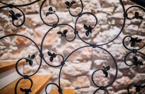 Charming old stone house - Photo 29