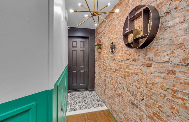 Brewerytown Balcony Retreat W Oxford 1BR - Foto 2