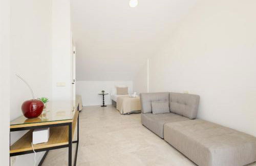 Townhouse in first line beach, Bahia de Marbella, Marbella - Photo 44