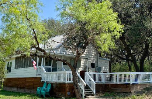 Away at the River - Foto 13