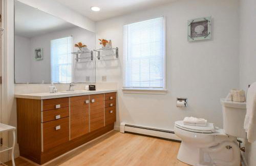 Beach Getaway with Private Backyard - Photo 23