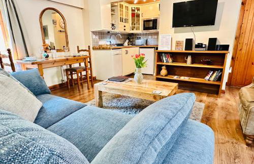 The Old Mill Holiday Cottages, Nr Mold - Foto 60