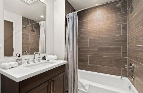 Appreciate this exclusive private penthouse located on Lake Tahoe - Foto 20