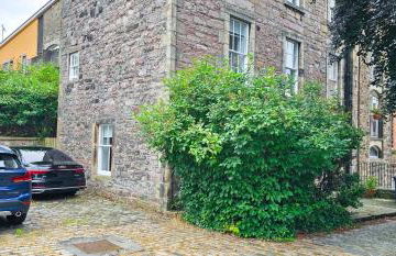 Russel House - 4 Bedroom - The Royal Mile - Photo 5