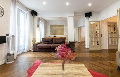 PARIS PASSY Spacieux 2 Chambres Balcon - Foto 10