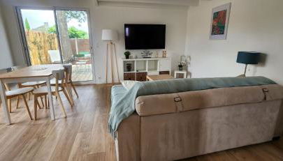 LesOyats33 - Maisonnette avec accès Piscine - Foto 3