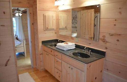 Beautifully Equipped Cabin for Luxury Getaway near Asheville, North Carolina - Foto 15