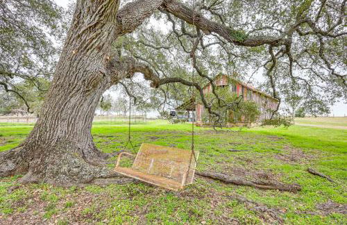 Large Yard and Pond Fayetteville Rural Retreat - Foto 22