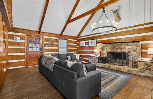 Riverfront w Hot Tub Game Room Fire Pit & More - Foto 9