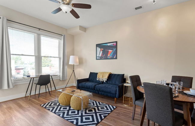 Walk Score 91 Balcony Near King ST Fast Wifi - Foto 4