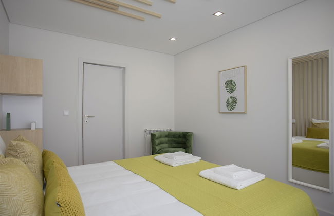 Liiiving - Luxury River View Apartment III - Photo 10