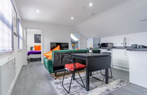 Birmingham Apt-sleeps 4-walk to City Centre-pets - Foto 94