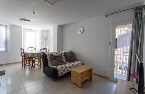 L'écureuil dans La vieille maison en centre ville d'Embrun - Photo 11