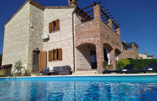 Villa Baleta - Foto 2